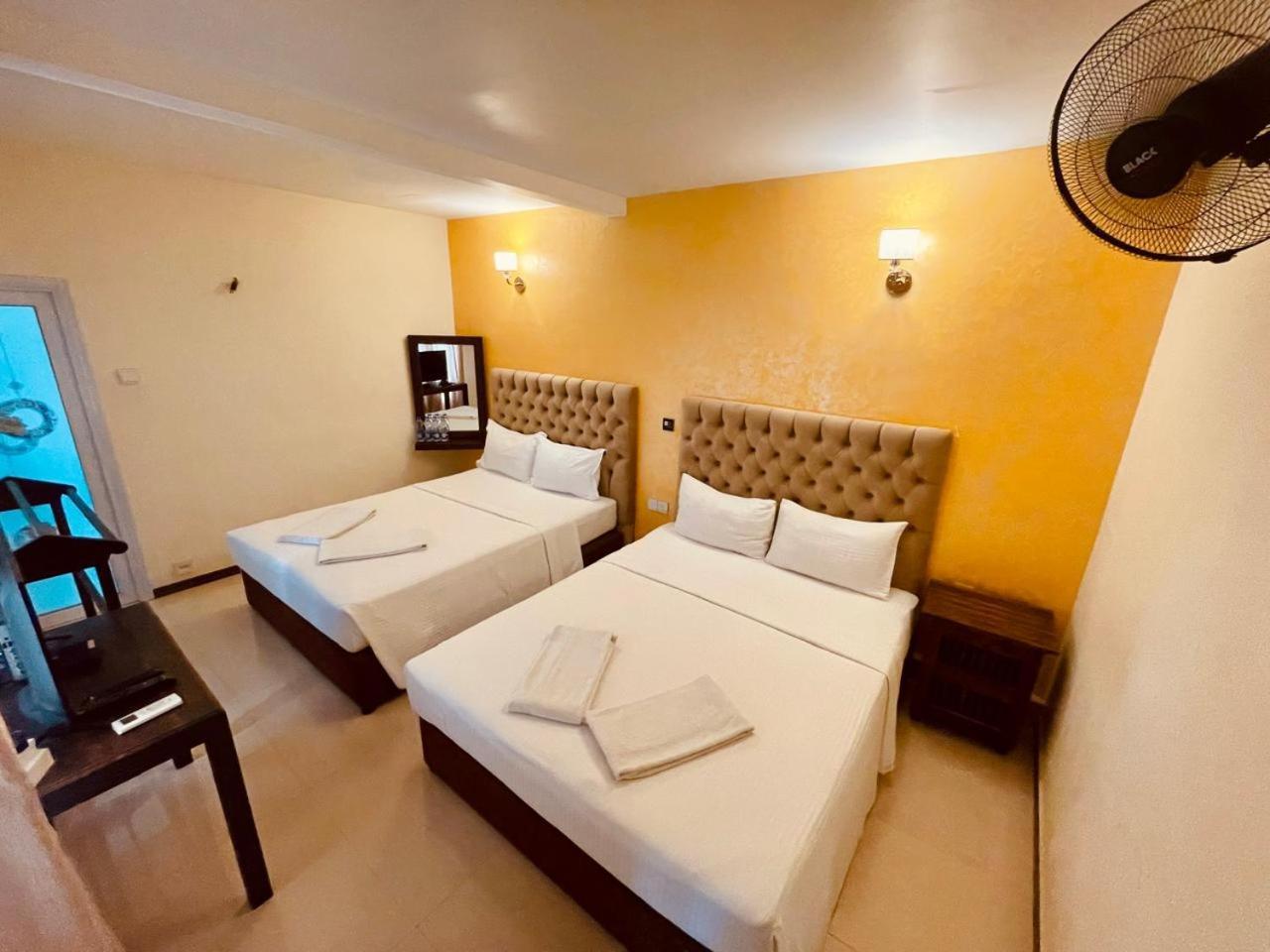 Forever City Hotel Kiribathgoda Dış mekan fotoğraf