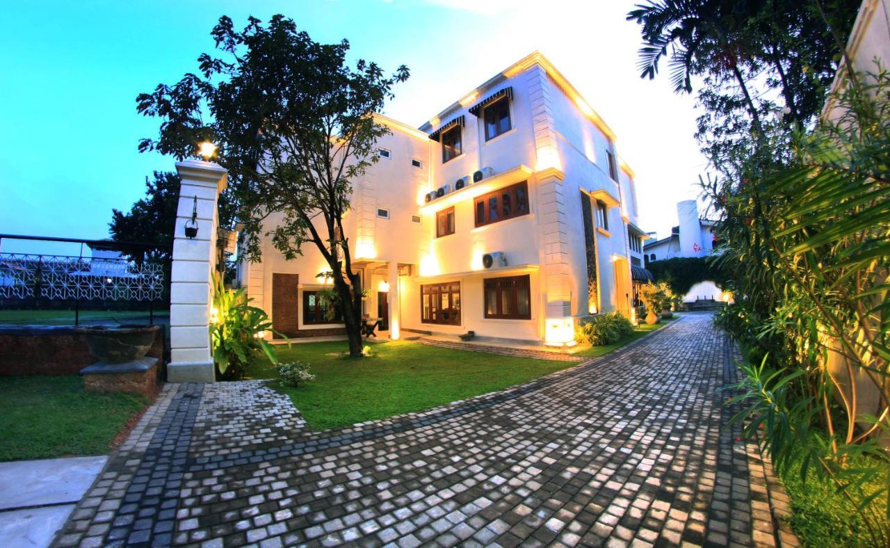 Forever City Hotel Kiribathgoda Dış mekan fotoğraf